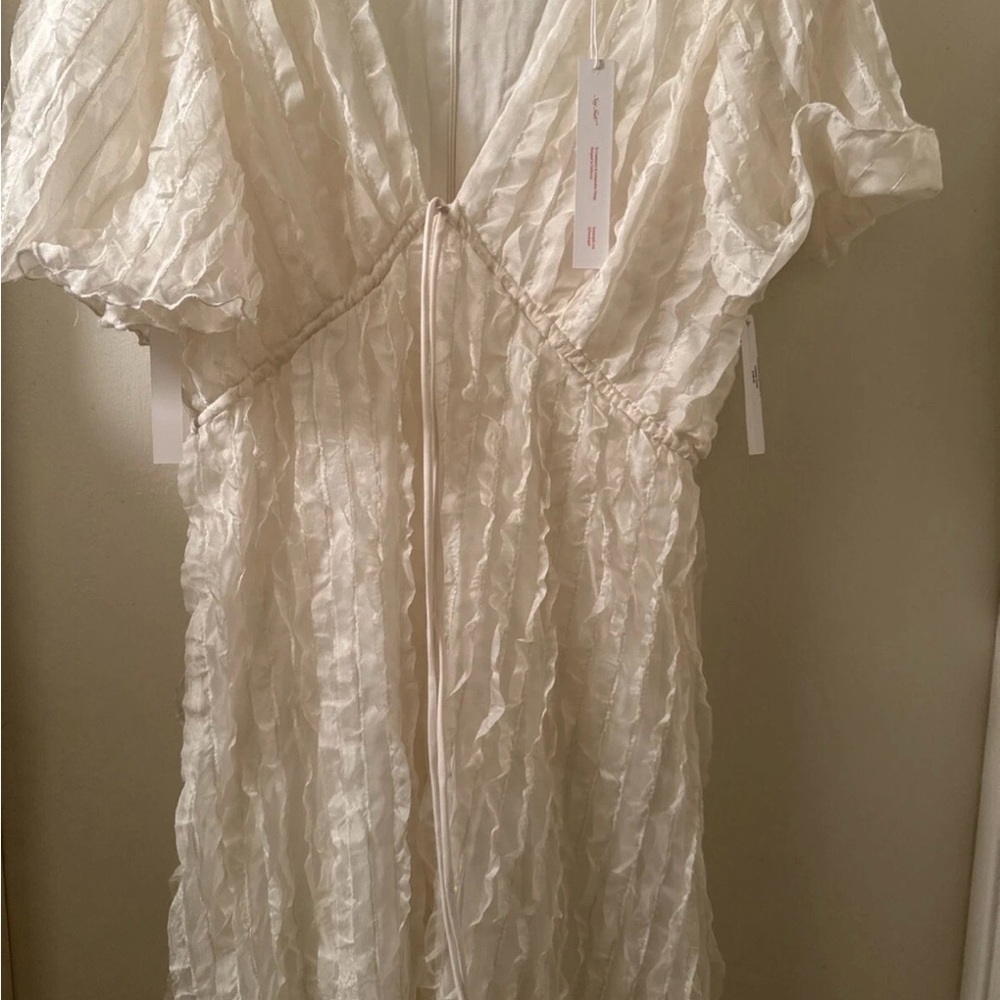 Lisa Says Gah Women's Isabelle Ruffle White Dress - Picture 6 of 8